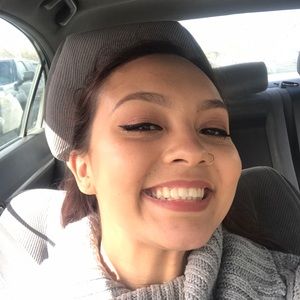 Meet your Posher, Corrina